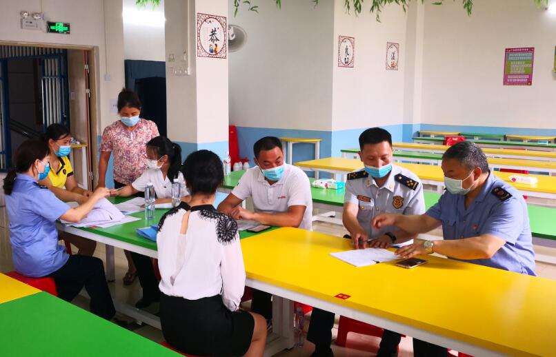 港口區扎實有序開展中小學生校外托管機構復工評估驗收工作